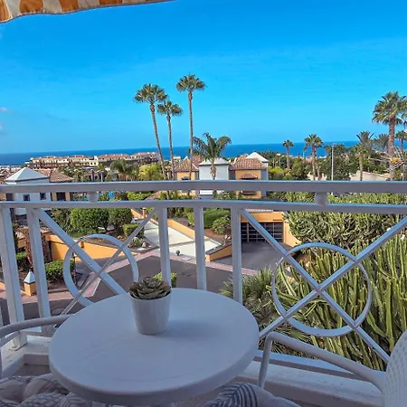 Beautiful El Duque Appartamento