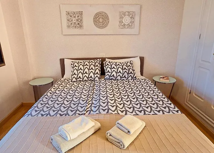 Beautiful El Duque 아데제