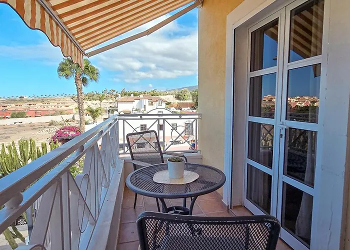 Beautiful El Duque 아파트